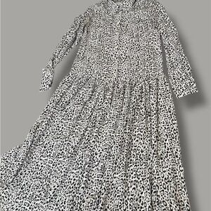 Christian Wijnants 100% Silk Snow Leopard Pleated Button Up Dress Sz 36 See Pics